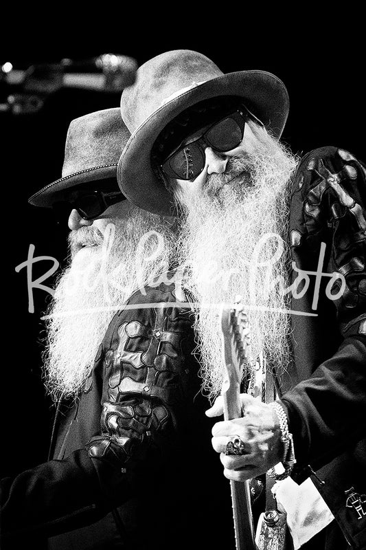 ZZ-Top by Jérôme Brunet