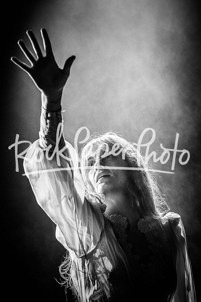 Florence Welch by Jérôme Brunet