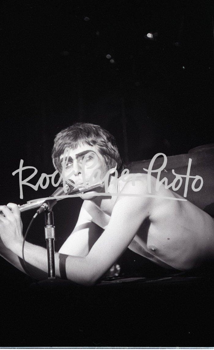 Peter Gabriel by Chuck Pulin