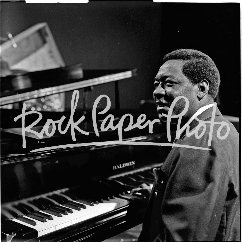 Otis Spann by Lee Tanner