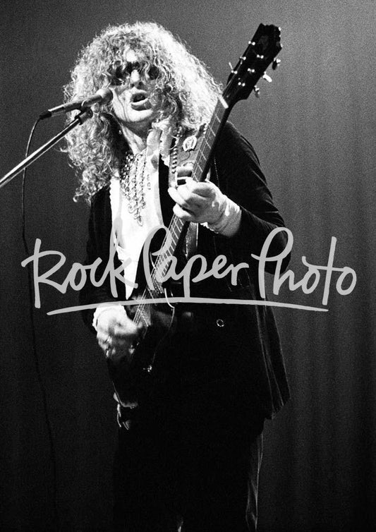 Ian Hunter by Ian Dickson