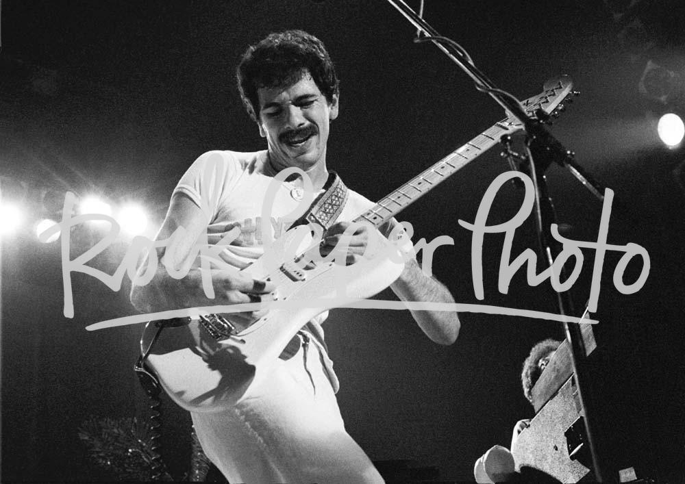 Carlos Santana by Ian Dickson
