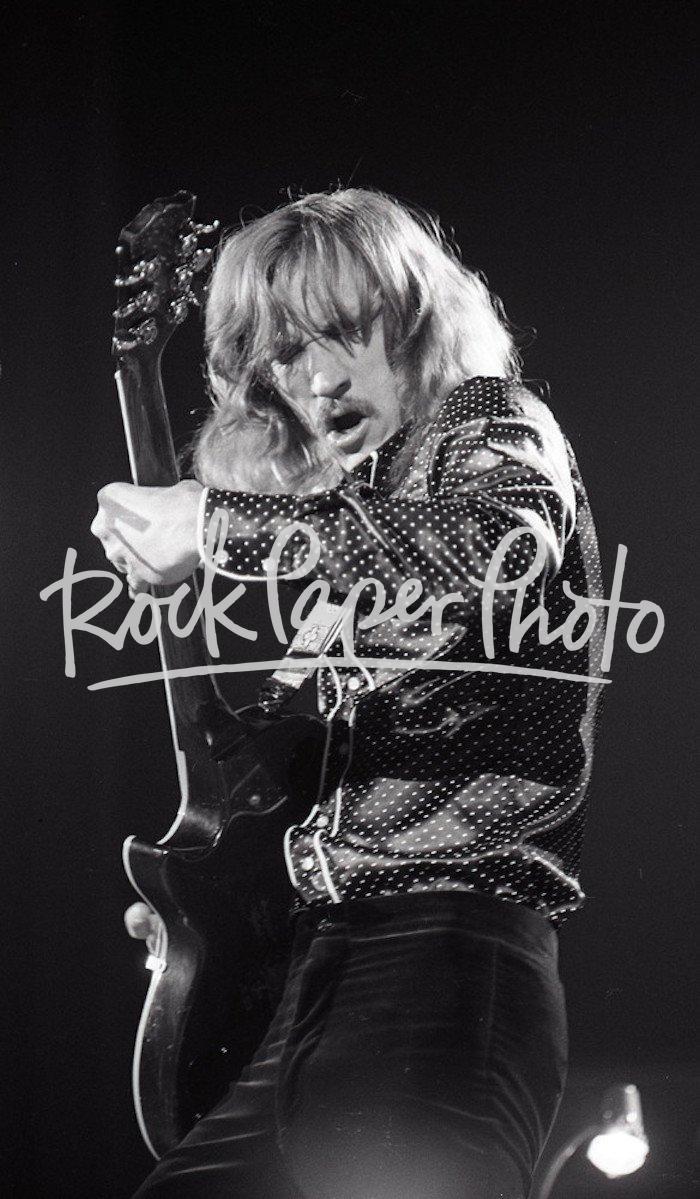 Joe Walsh by Chuck Pulin