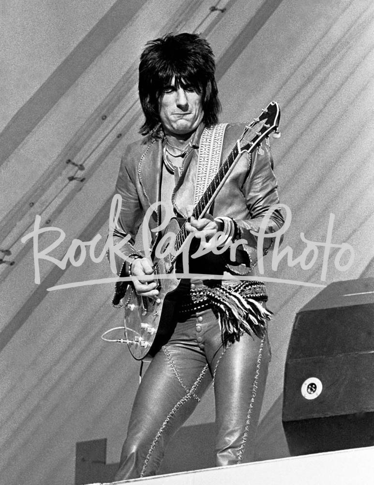 Ronnie Wood by Dean Simmon