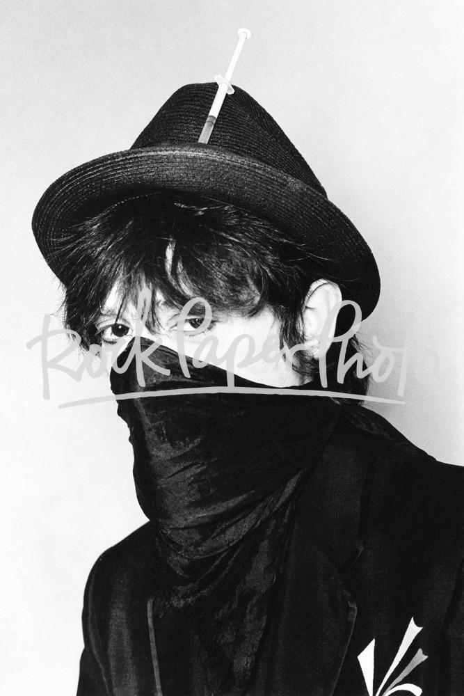 Johnny Thunders by Marcia Resnick