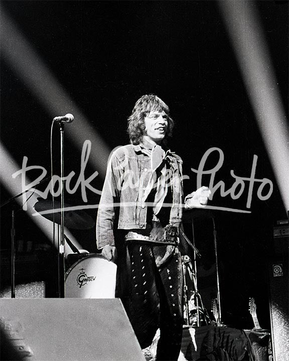 Mick Jagger by Larry Hulst