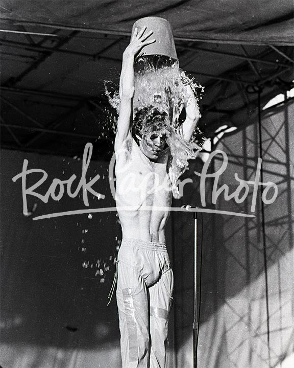 Mick Jagger by Larry Hulst