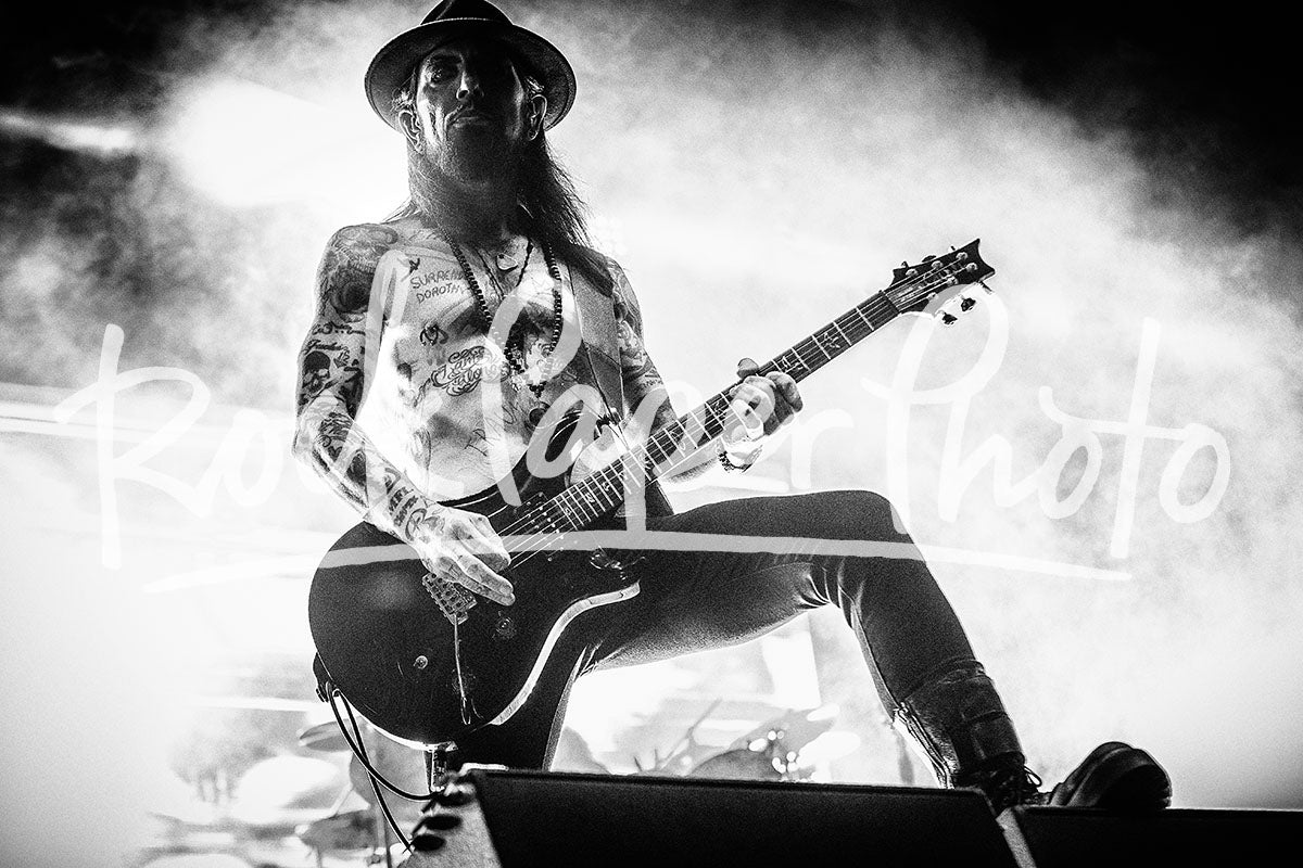 Dave Navarro by Jérôme Brunet