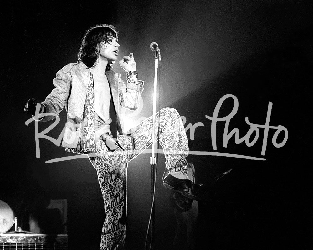 Mick Jagger by Larry Hulst