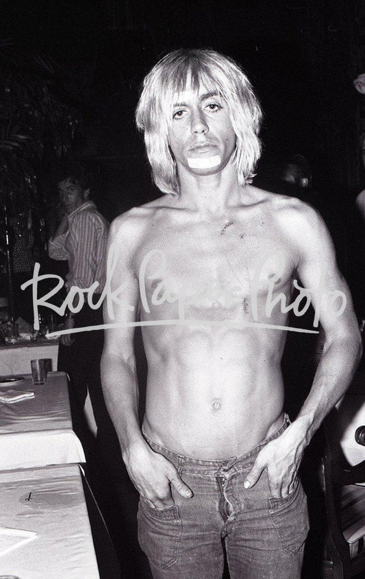 Iggy Pop by Chuck Pulin