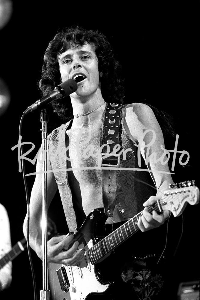 Donovan by James Fortune