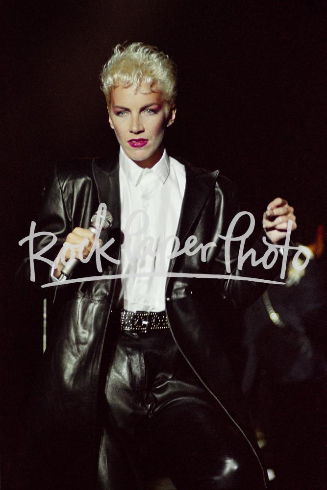 Annie Lennox by Daniel Gluskoter