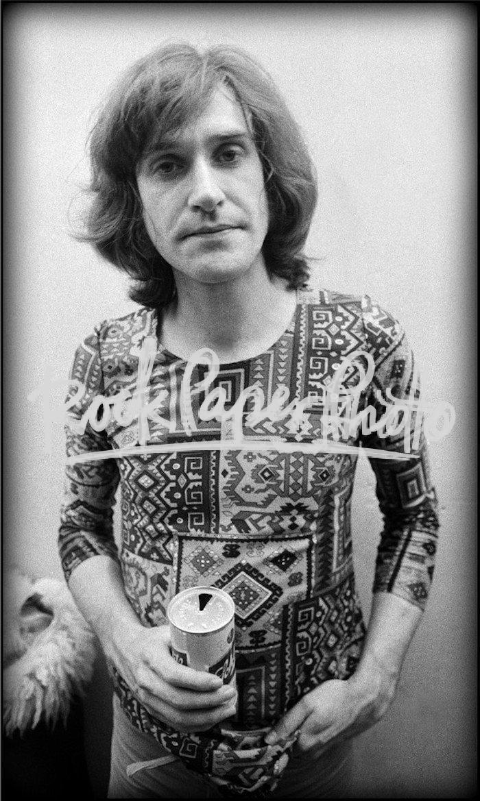 Ray Davies By Peter Simon
