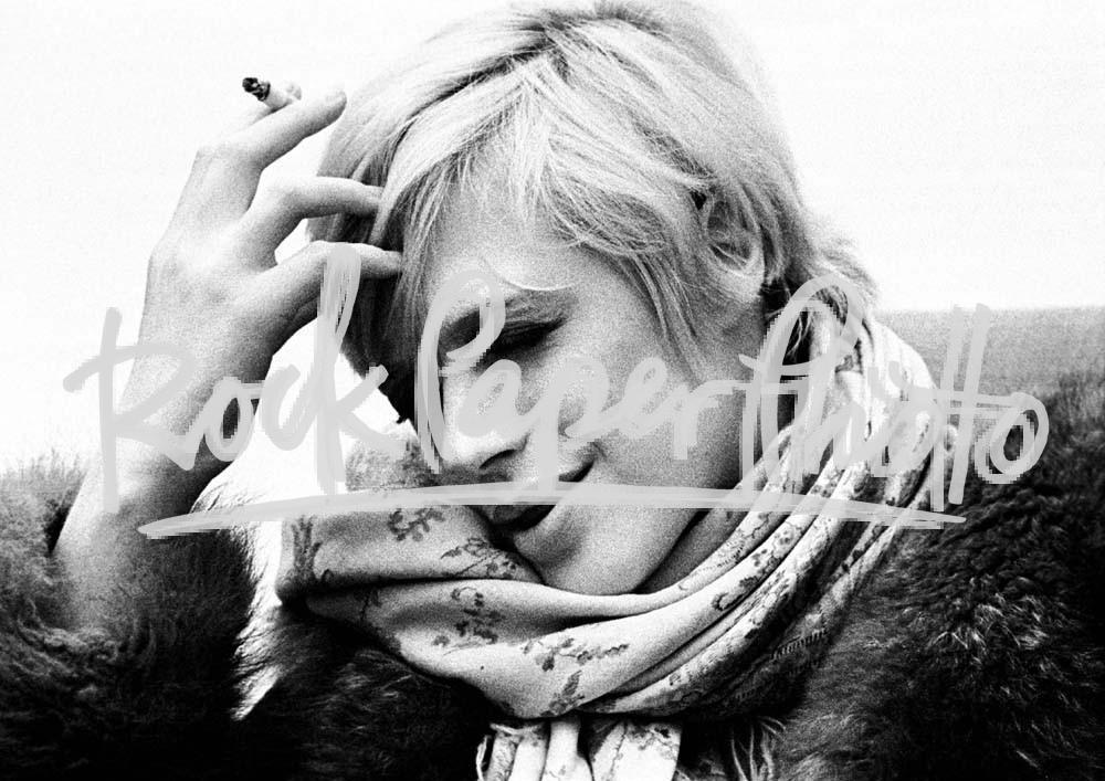 Marianne Faithfull by Ian Dickson