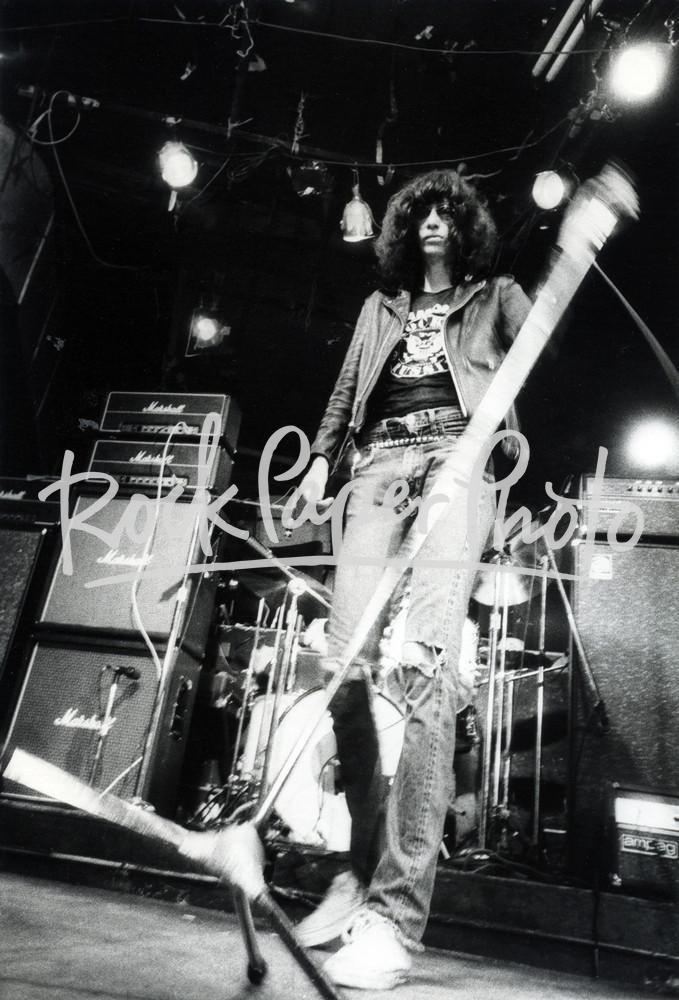 Joey Ramone by GODLIS