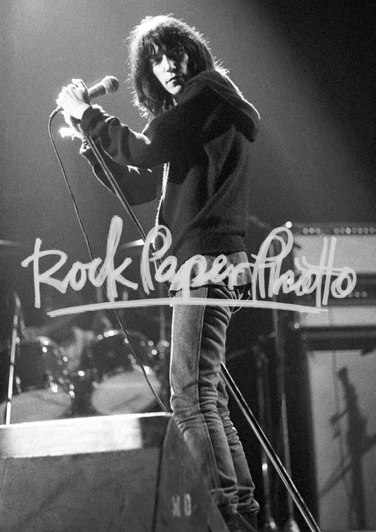 Patti Smith by Ian Dickson