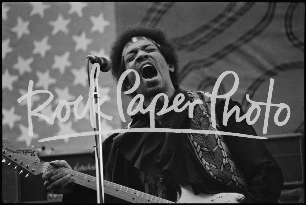 Jimi Hendrix by Larry Hulst