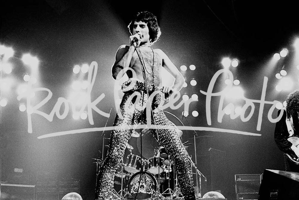 Freddie Mercury by Gus Stewart